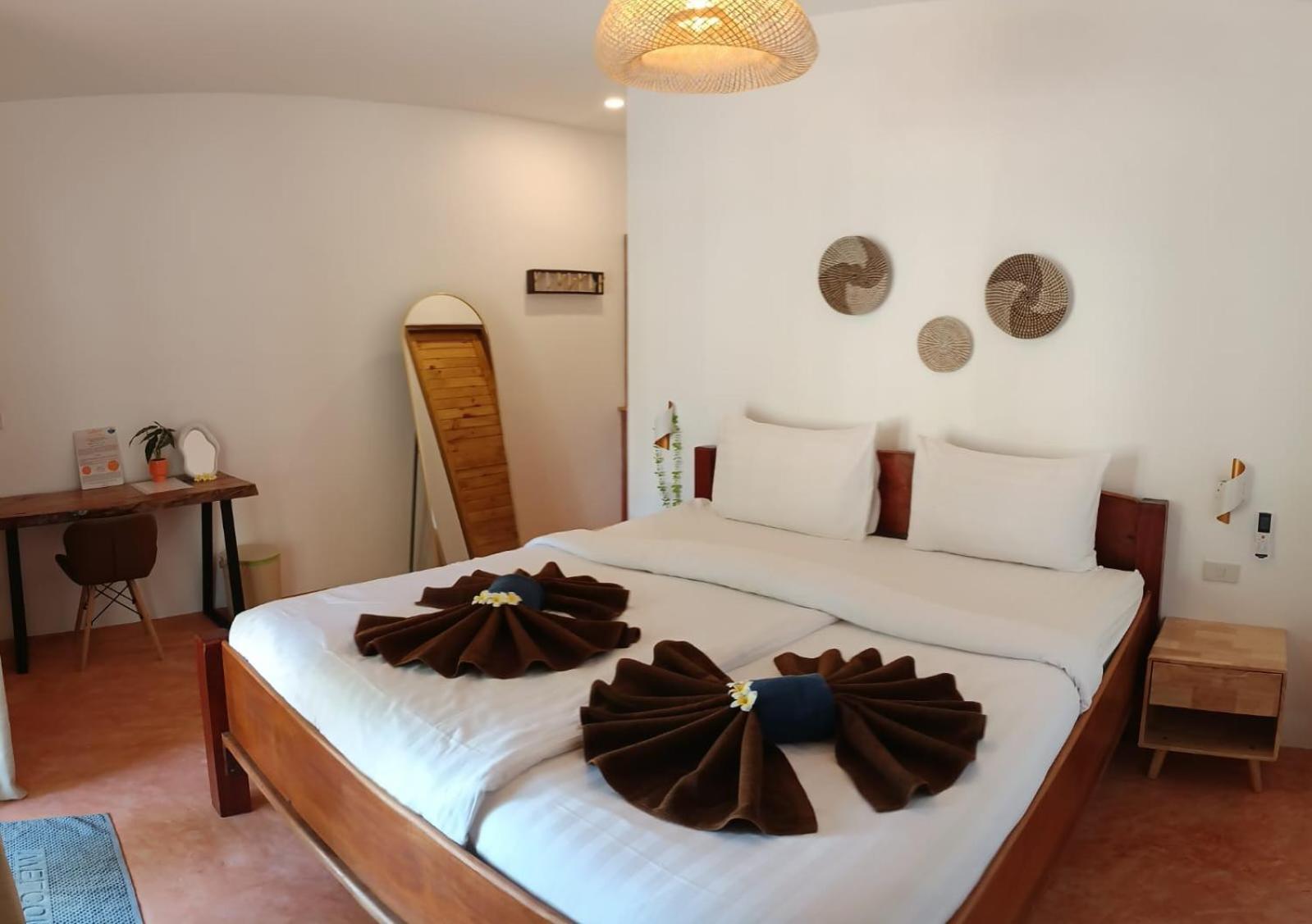 Ocean Vibes Hotel Thongsala Exterior foto